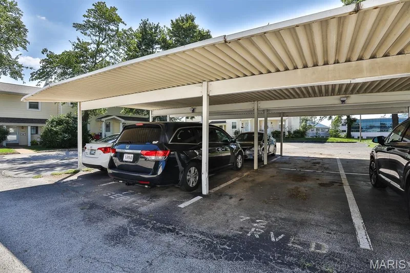 139 Condor Court #139, St Charles, MO 63303 — listing photo 32 of 36