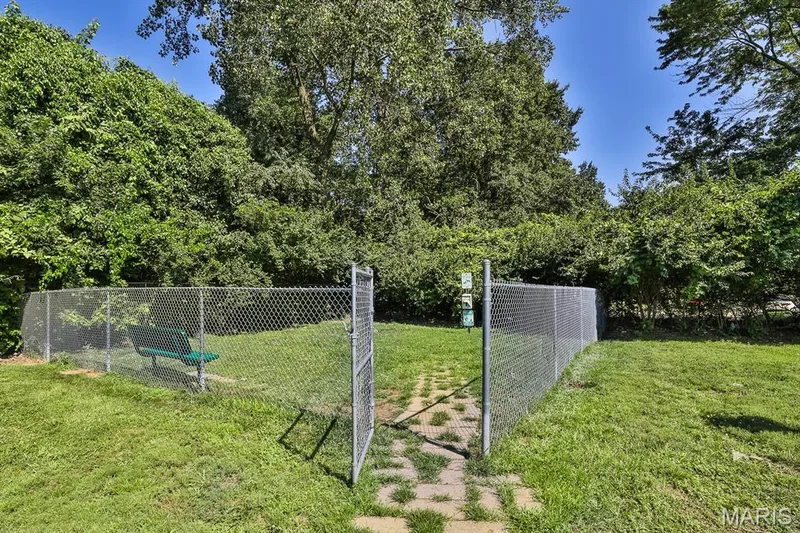 139 Condor Court #139, St Charles, MO 63303 — listing photo 33 of 36