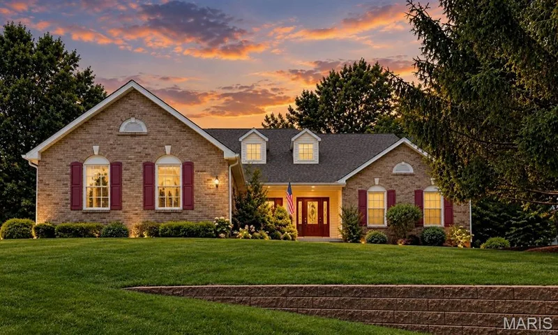 1 Big Bluff Court, St Charles, MO 63304 — listing photo 8 of 61