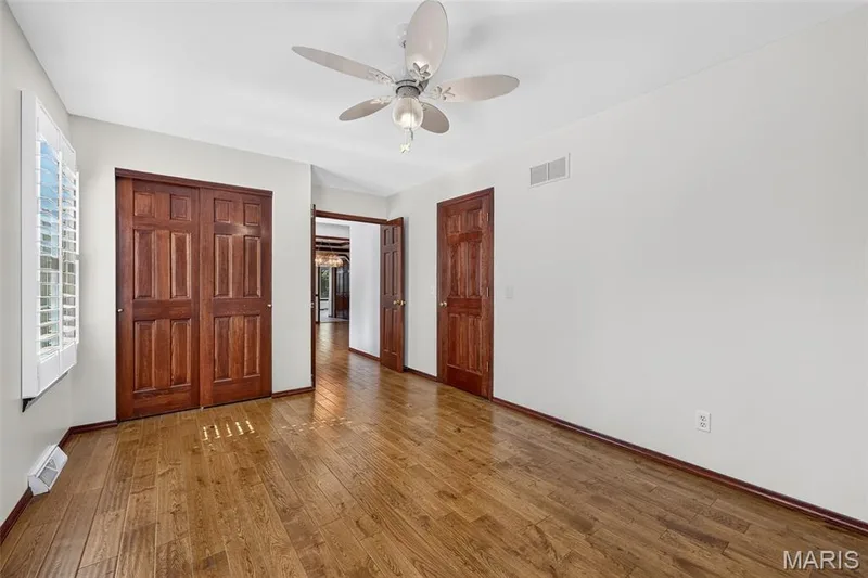 1 Big Bluff Court, St Charles, MO 63304 — listing photo 18 of 61