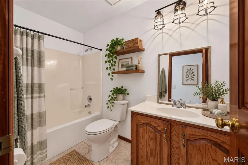 1 Big Bluff Court, St Charles, MO 63304 — listing photo 24 of 61