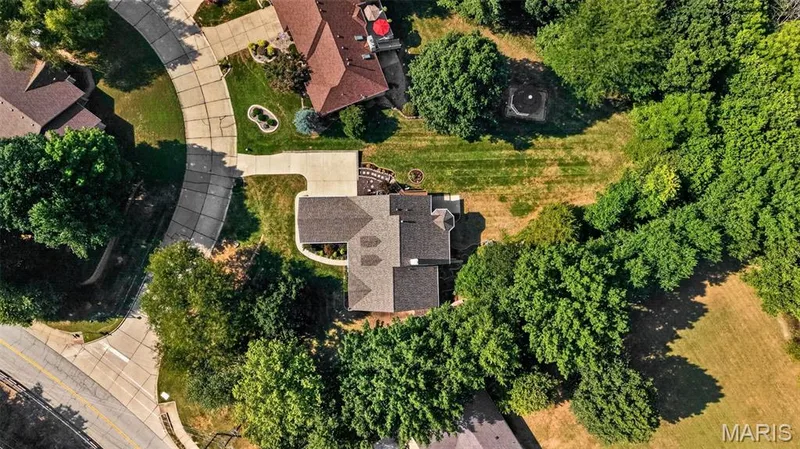 1 Big Bluff Court, St Charles, MO 63304 — listing photo 56 of 61