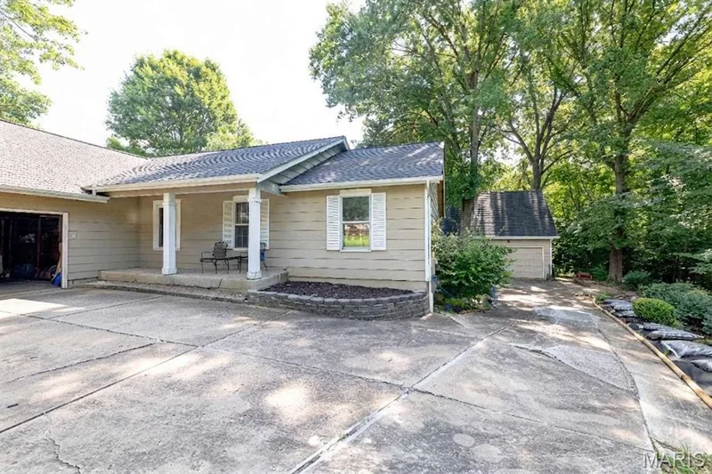 6 Deer Creek Drive, O'Fallon, MO 63366 — listing photo 24 of 25