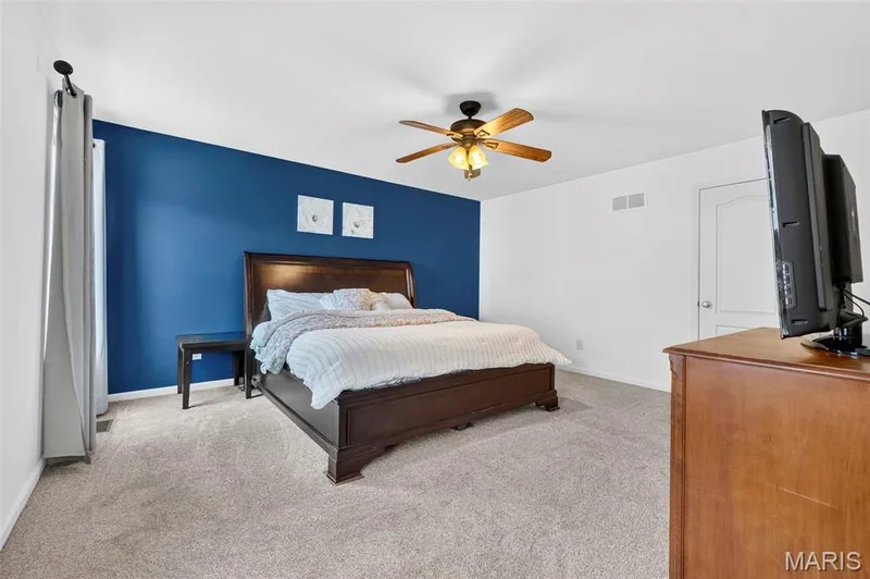 3128 Timberlodge Landing, St Charles, MO 63301 — listing photo 19 of 31