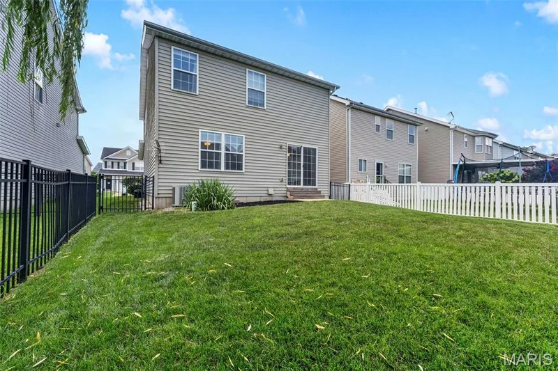 3128 Timberlodge Landing, St Charles, MO 63301 — listing photo 28 of 31
