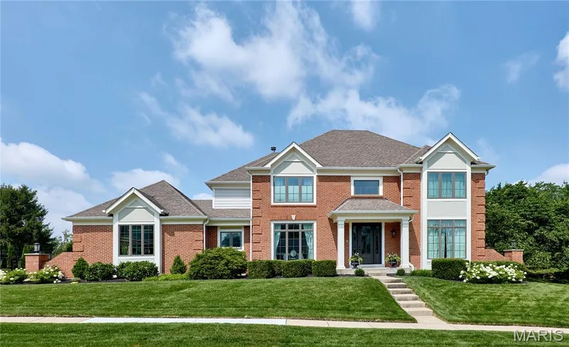 2323 Wellington Estates Drive, Chesterfield, MO 63017 — listing photo 1 of 70