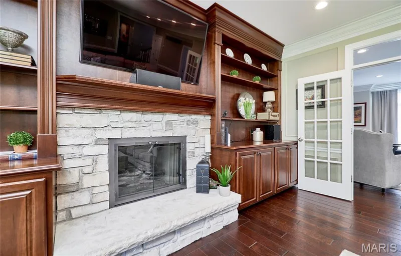 2323 Wellington Estates Drive, Chesterfield, MO 63017 — listing photo 24 of 70
