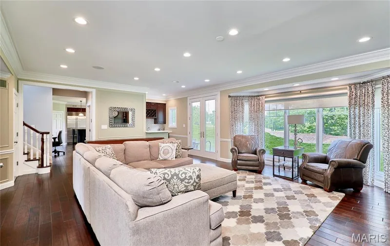 2323 Wellington Estates Drive, Chesterfield, MO 63017 — listing photo 25 of 70