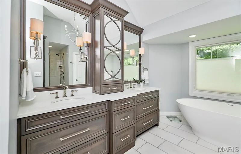 2323 Wellington Estates Drive, Chesterfield, MO 63017 — listing photo 32 of 70