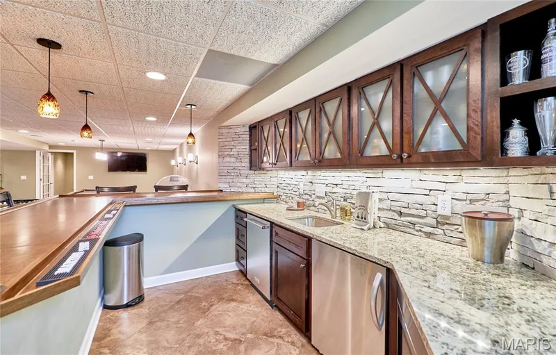 2323 Wellington Estates Drive, Chesterfield, MO 63017 — listing photo 56 of 70