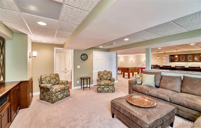 2323 Wellington Estates Drive, Chesterfield, MO 63017 — listing photo 60 of 70
