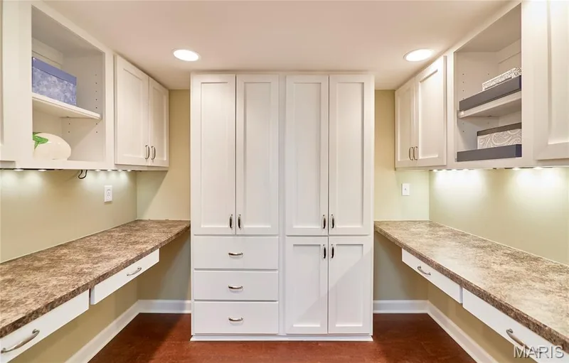 2323 Wellington Estates Drive, Chesterfield, MO 63017 — listing photo 61 of 70