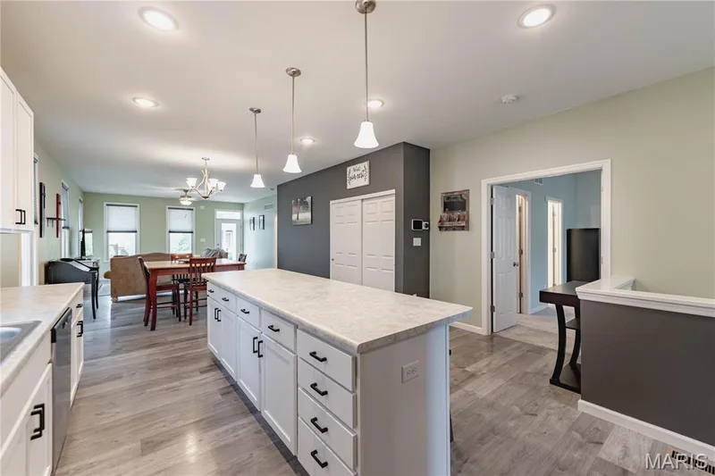 3405 Simeon Bunker Street, St Charles, MO 63301 — listing photo 15 of 32