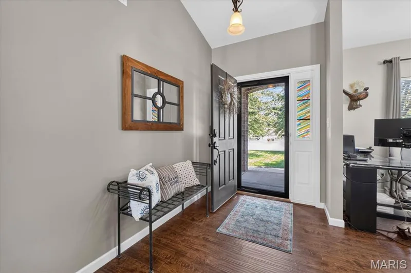 323 Mason Glen Drive, Lake St. Louis, MO 63367 — listing photo 2 of 42