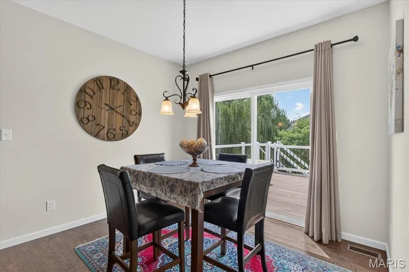 323 Mason Glen Drive, Lake St. Louis, MO 63367 — listing photo 13 of 42