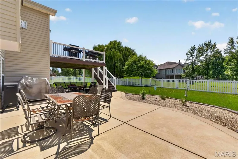 323 Mason Glen Drive, Lake St. Louis, MO 63367 — listing photo 30 of 42