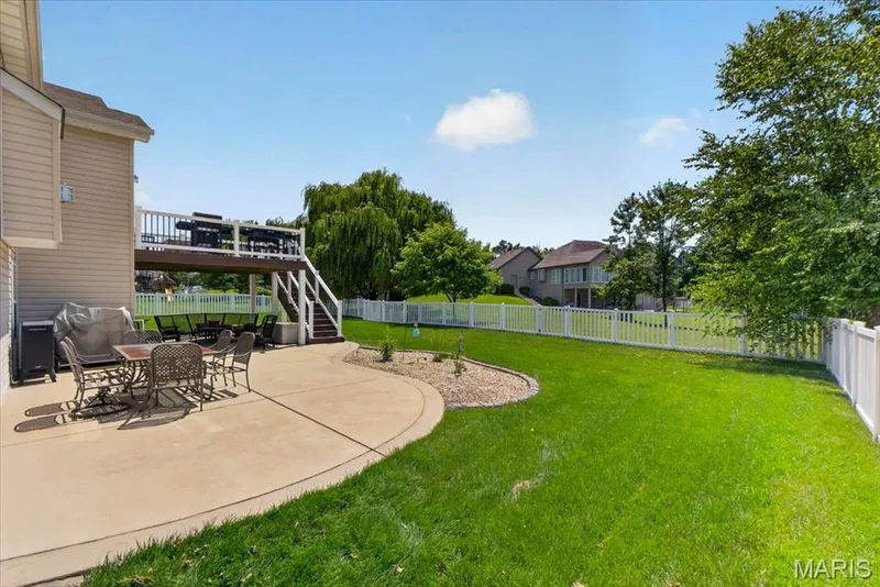 323 Mason Glen Drive, Lake St. Louis, MO 63367 — listing photo 31 of 42