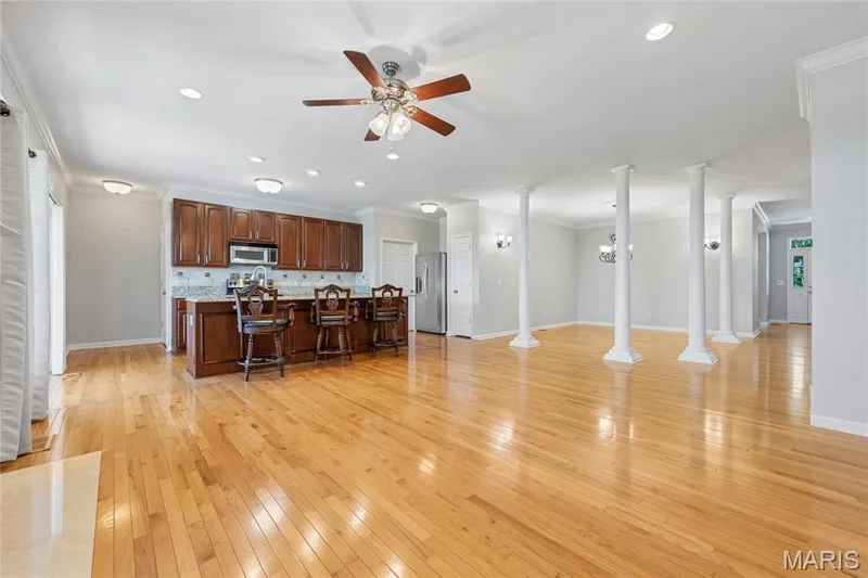 253 Meadows Of Wildwood Boulevard, Grover, MO 63040 — listing photo 14 of 53