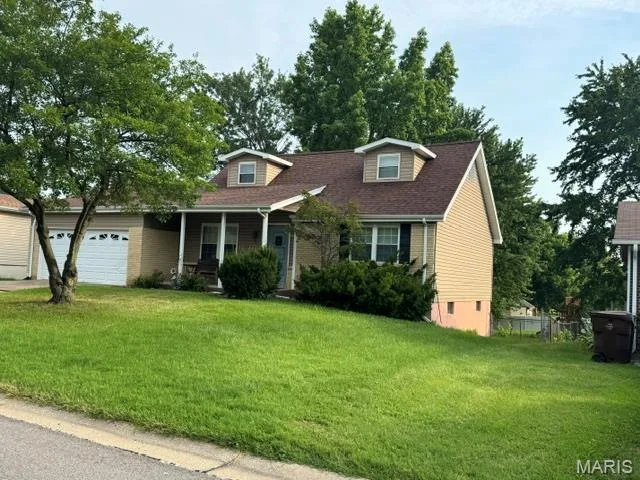 38 W Garden Walk Drive, St Peters, MO 63376 — listing photo 1 of 26