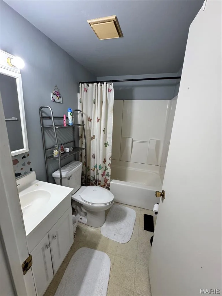 38 W Garden Walk Drive, St Peters, MO 63376 — listing photo 7 of 26