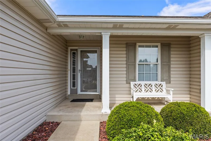 2817 Grand Slam Drive, O'Fallon, MO 63366 — listing photo 3 of 27