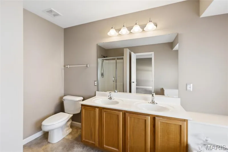 2817 Grand Slam Drive, O'Fallon, MO 63366 — listing photo 18 of 27