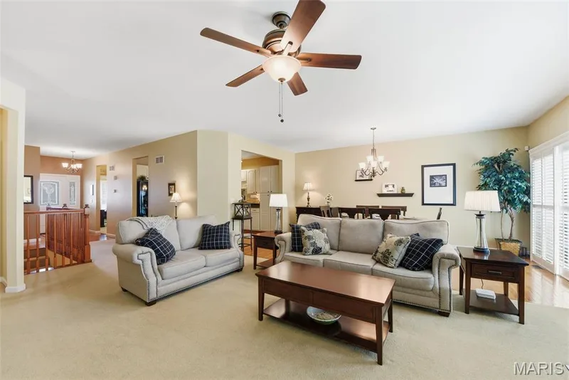 473 Angelique Place, St Charles, MO 63303 — listing photo 5 of 24
