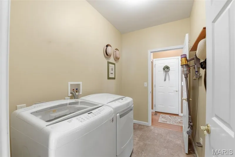 473 Angelique Place, St Charles, MO 63303 — listing photo 17 of 24