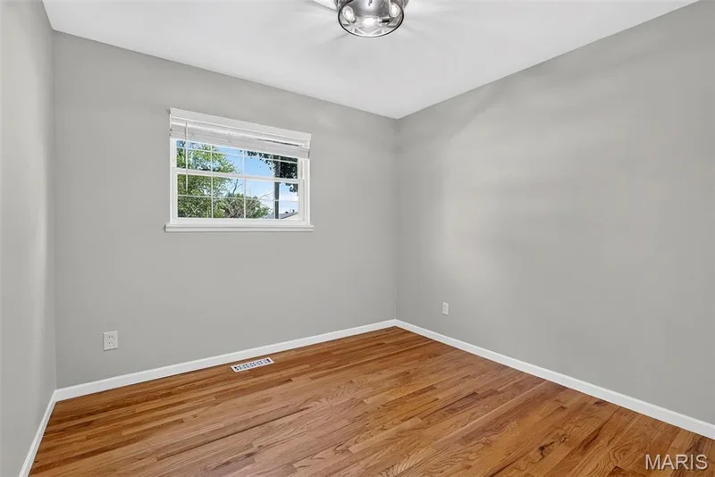 807 Saint Bernard Drive, O'Fallon, MO 63366 — listing photo 19 of 29