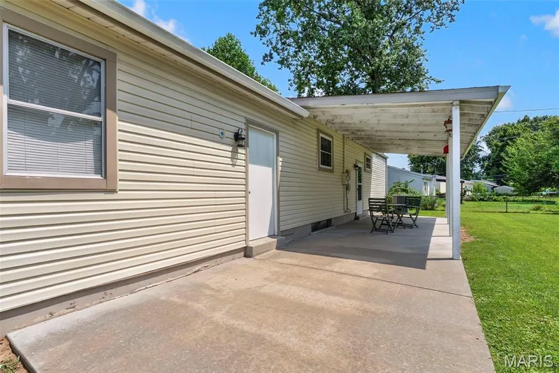 807 Saint Bernard Drive, O'Fallon, MO 63366 — listing photo 26 of 29