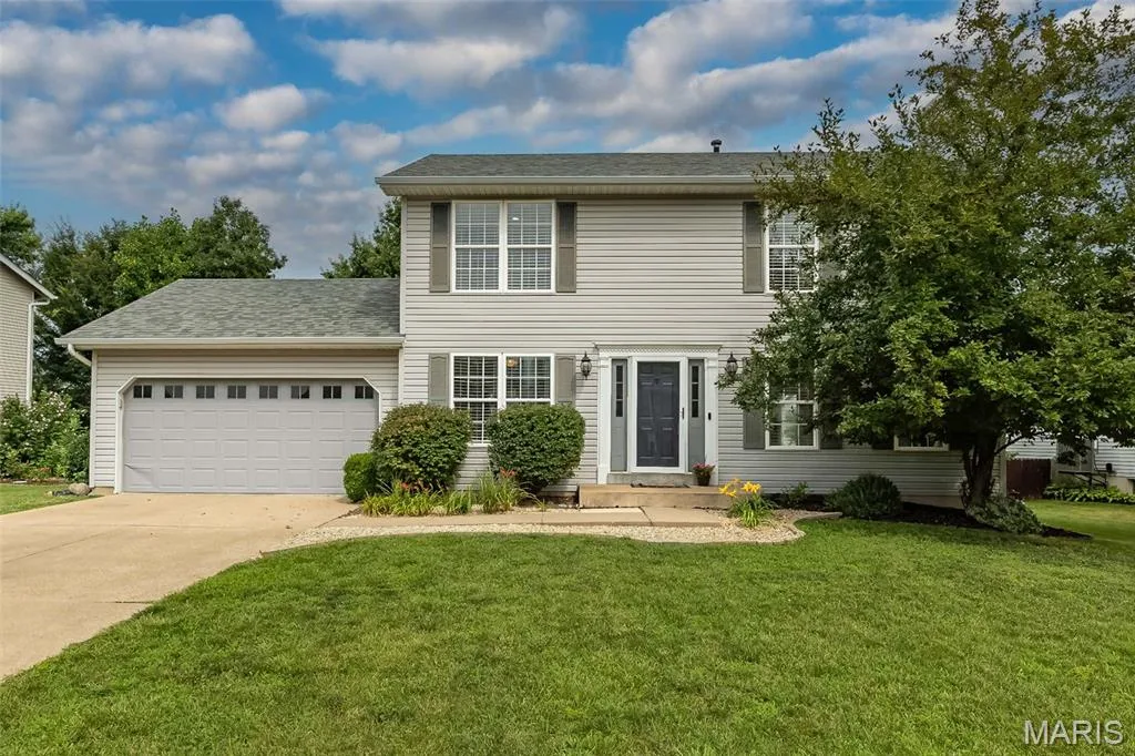 428 Chelsea Way Drive, St Charles, MO 63304 — listing photo 1 of 42