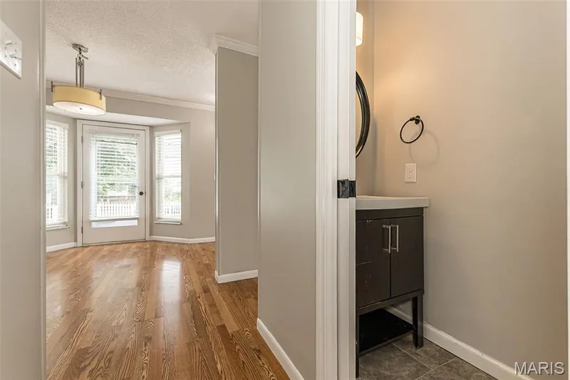 428 Chelsea Way Drive, St Charles, MO 63304 — listing photo 16 of 42