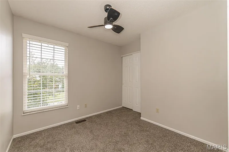 428 Chelsea Way Drive, St Charles, MO 63304 — listing photo 26 of 42