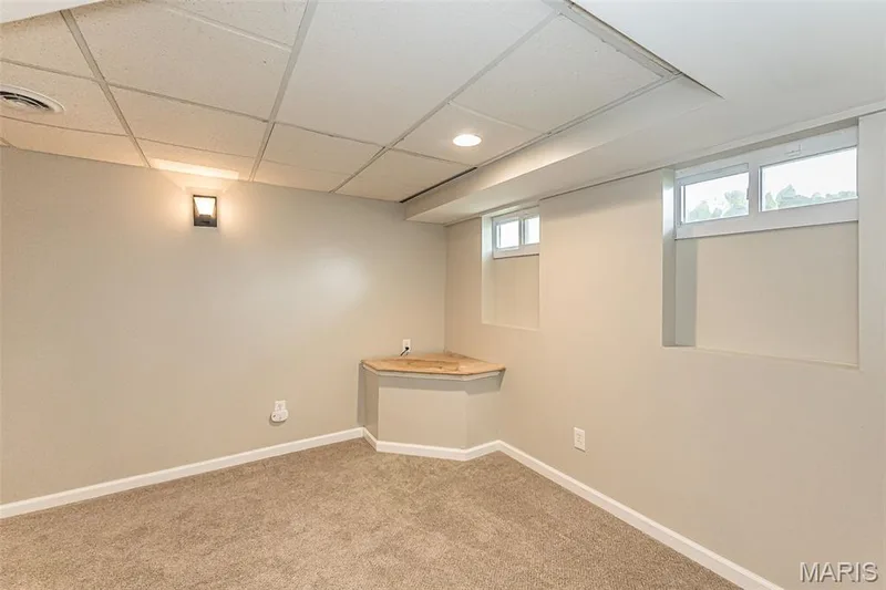 428 Chelsea Way Drive, St Charles, MO 63304 — listing photo 33 of 42