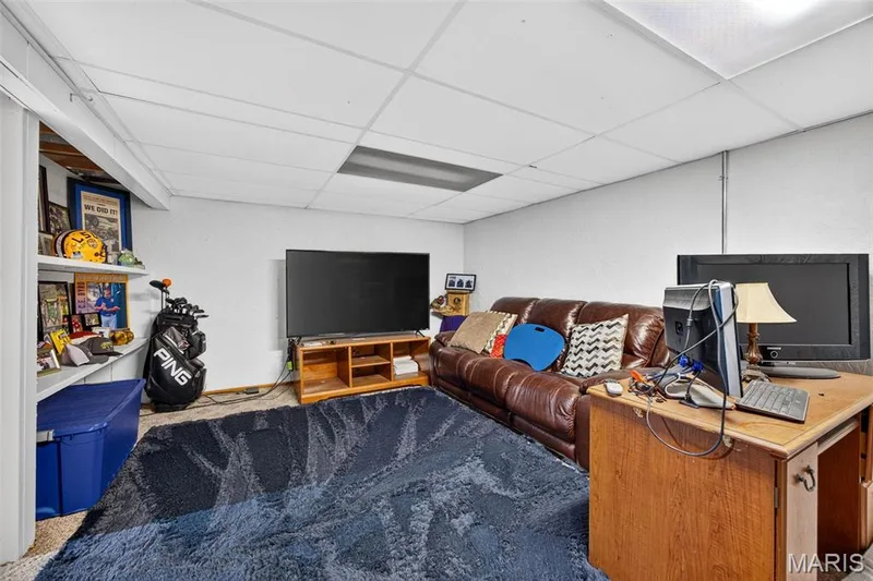 2992 Brooklands Way, St Charles, MO 63303 — listing photo 10 of 35