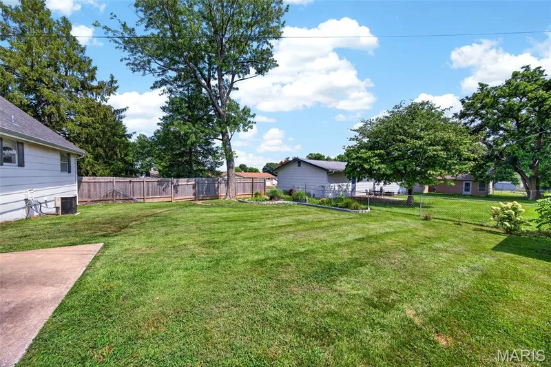 2992 Brooklands Way, St Charles, MO 63303 — listing photo 28 of 35
