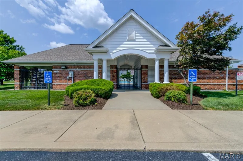 1236 Saint Matthew Avenue, O'Fallon, MO 63366 — listing photo 33 of 41