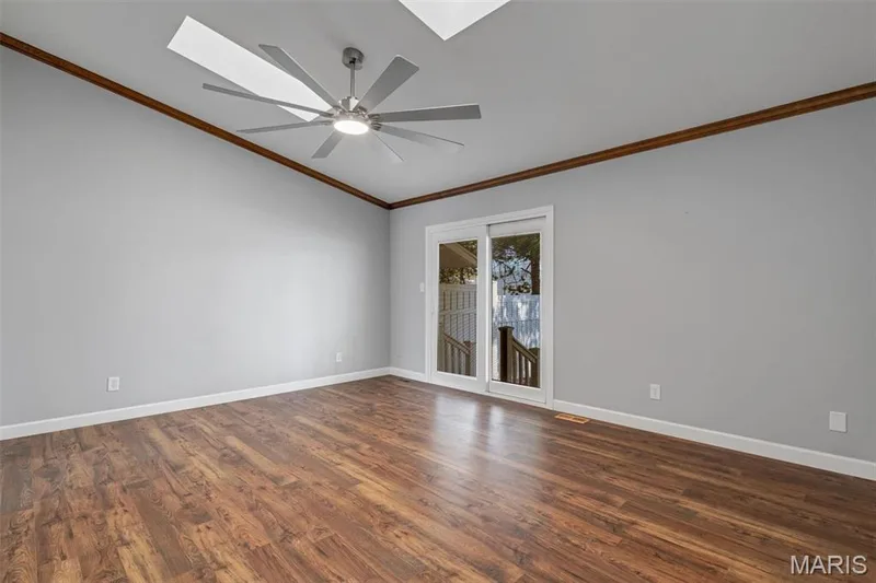 1637 Rosewall Drive #B, St Charles, MO 63303 — listing photo 13 of 33