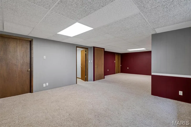 1637 Rosewall Drive #B, St Charles, MO 63303 — listing photo 24 of 33