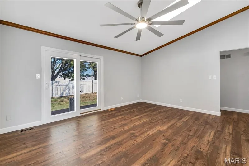1637 Rosewall Drive #B, St Charles, MO 63303 — listing photo 16 of 38