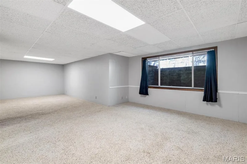 1637 Rosewall Drive #B, St Charles, MO 63303 — listing photo 25 of 38