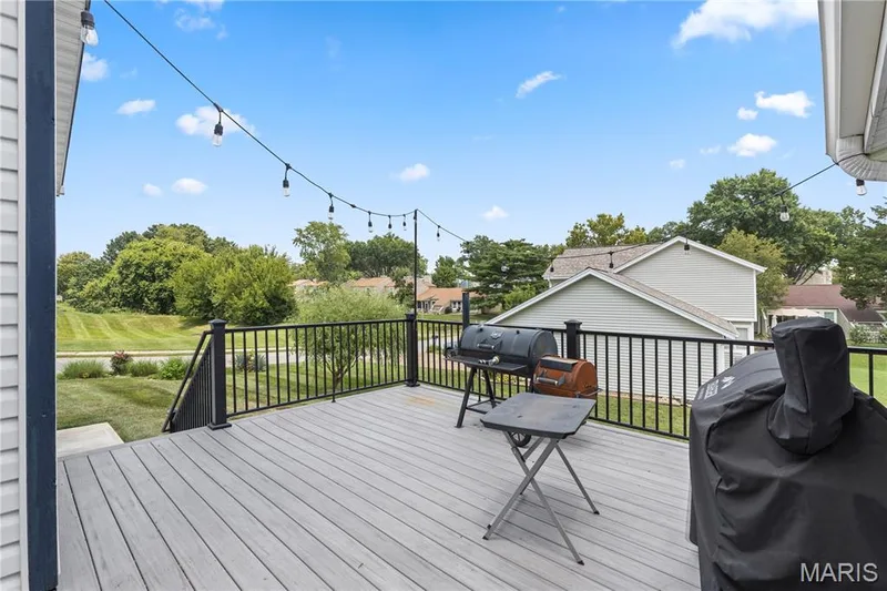 3 Harbor Point Court, Lake St. Louis, MO 63367 — listing photo 19 of 47