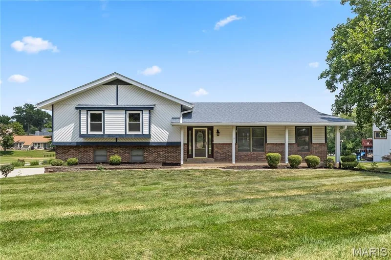3 Harbor Point Court, Lake St. Louis, MO 63367 — listing photo 37 of 47