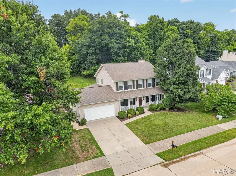 4014 Treeshadow Drive, St Peters, MO 63376 — listing photo 2 of 42