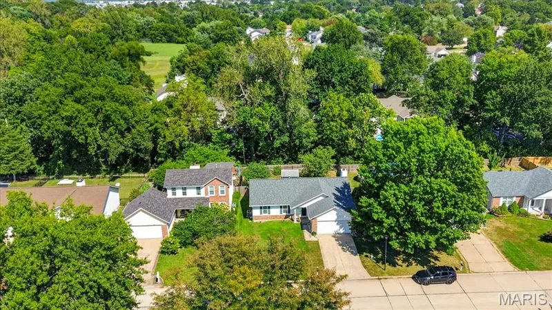 110 Barrington Drive, St Peters, MO 63376 — listing photo 44 of 46
