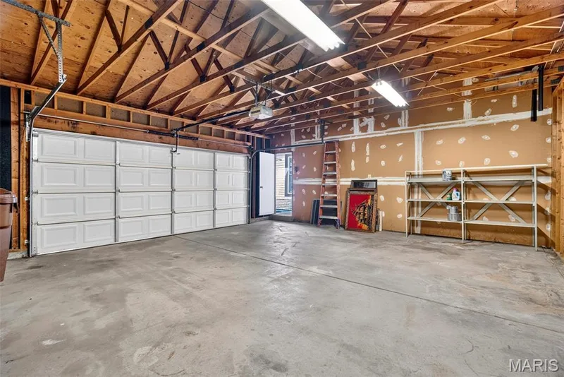 231 Laurelwood Drive, St Peters, MO 63376 — listing photo 25 of 27