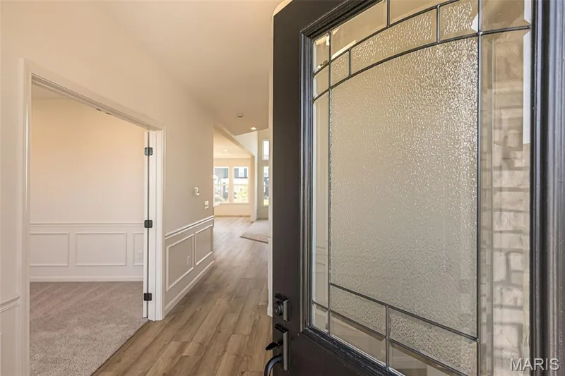 328 Kingsbarns Court, Dardenne Prairie, MO 63368 — listing photo 3 of 51