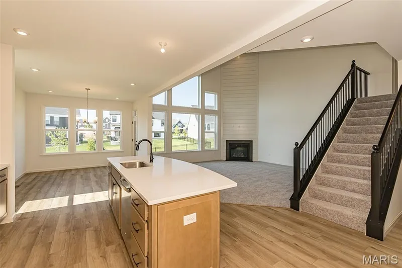 328 Kingsbarns Court, Dardenne Prairie, MO 63368 — listing photo 9 of 51
