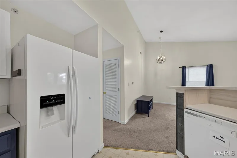 618 Homerun Drive, O'Fallon, MO 63366 — listing photo 14 of 42
