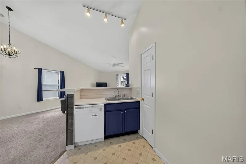 618 Homerun Drive, O'Fallon, MO 63366 — listing photo 15 of 42